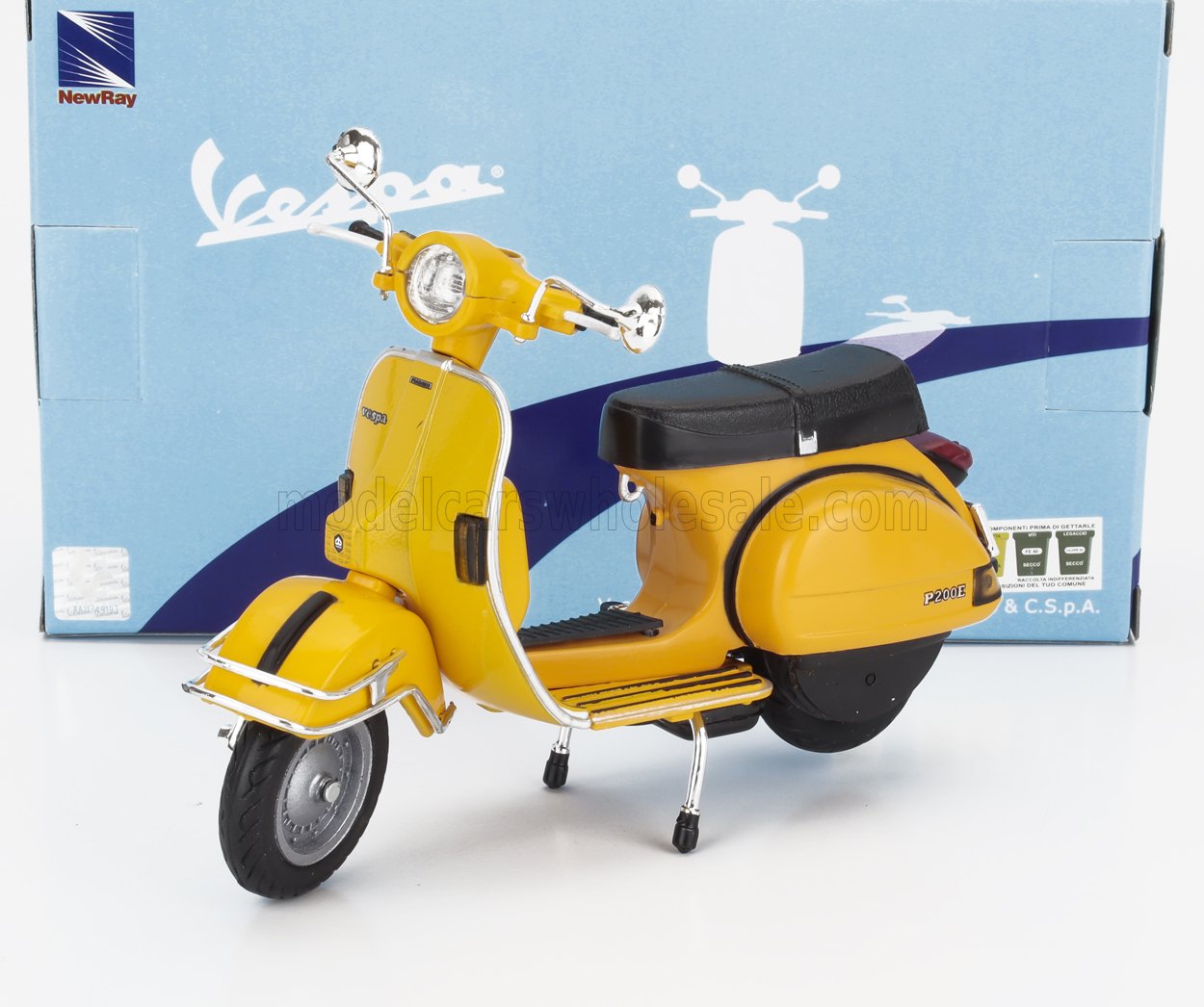 PIAGGIO - VESPA P200E 1978 - GEEL - Vroomi