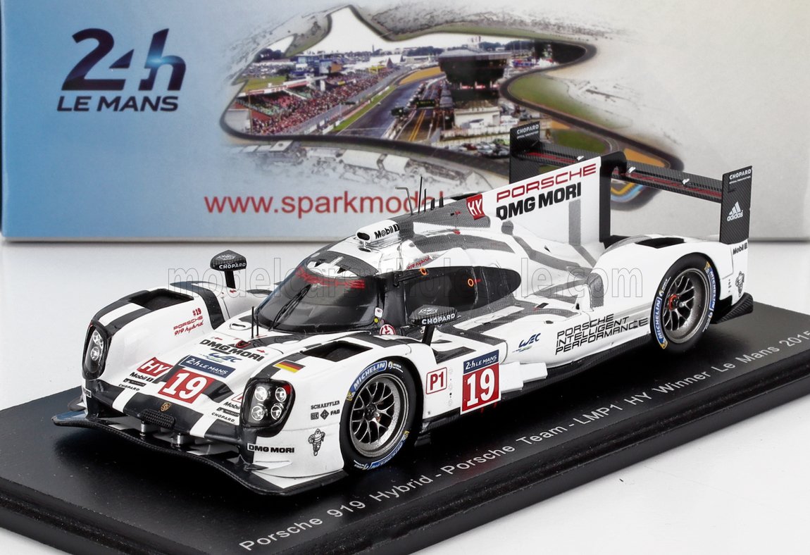 PORSCHE | 919 HYBRID 2.0L TURBO V4 TEAM PORSCHE N 19 VINCITORE 24h LE MANS 2015 EARL BAMBER - NICK TANDY - NICO HULKENBERG - BIANCO