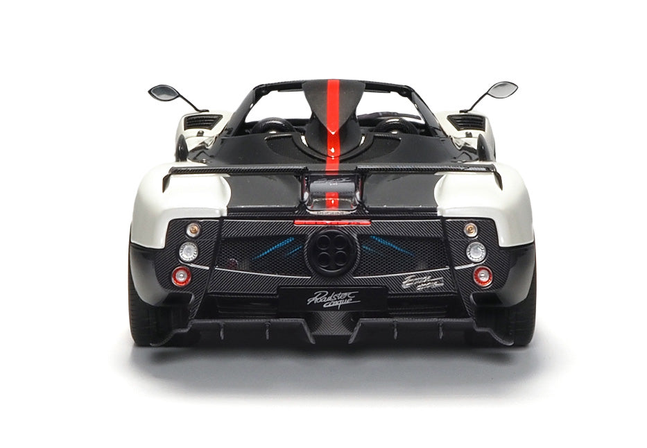 PAGANI ZONDA CINQUE ROADSTER BIANCO BENNY 2009
