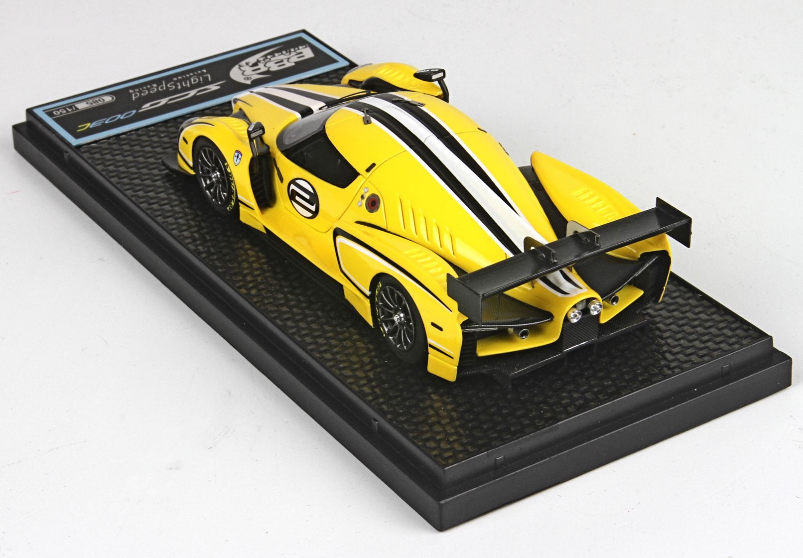 GLICKENHAUS SCG 003C 85° SALONE DI GINEVRA 2015 - Vroomi