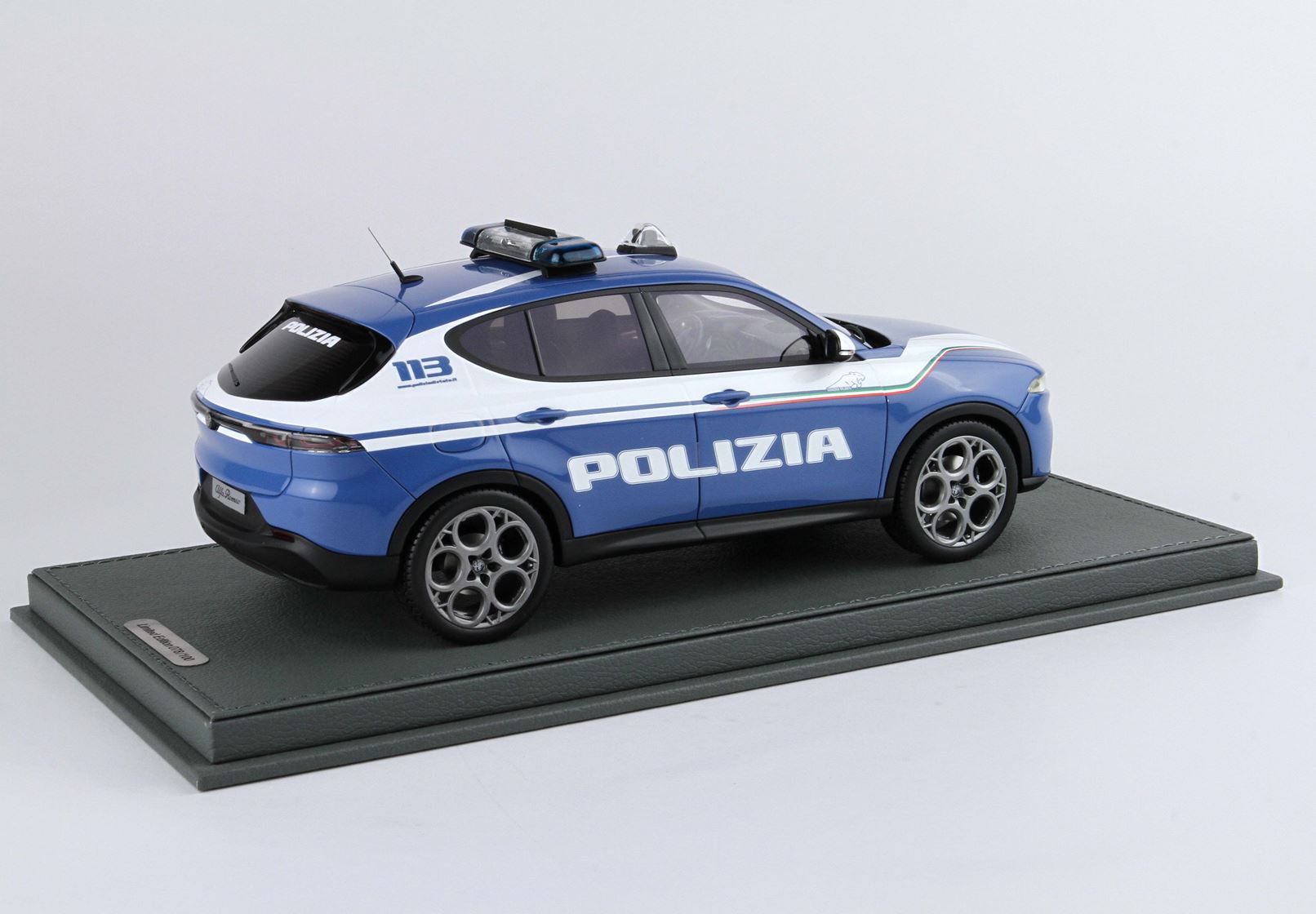 ALFA ROMEO TONALE POLIZIA - Vroomi