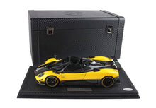 PAGANI ZONDA CINQUE ROADSTER DIECAST FULL OPEN GIALLO GINEVRA - SPECIAL PACK - Vroomi