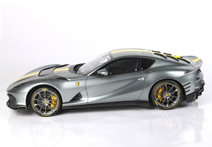 FERRARI 812 COMPETIZIONE YELLOW STRIPE COBURN GREY - Vroomi