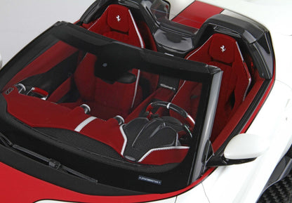 FERRARI 812 COMPETIZIONE A SCALE 1/12 BIANCO ITALIA - Vroomi