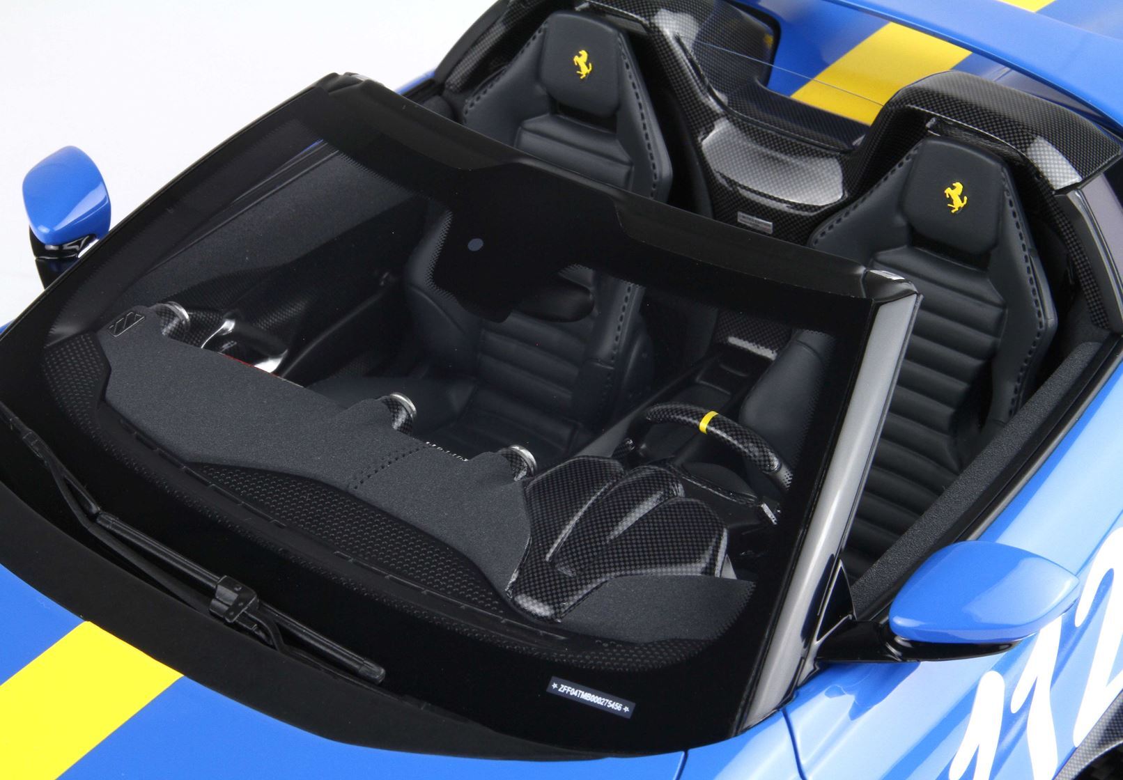 FERRARI 812 COMPETIZIONE A SCALE 1/12 - Vroomi