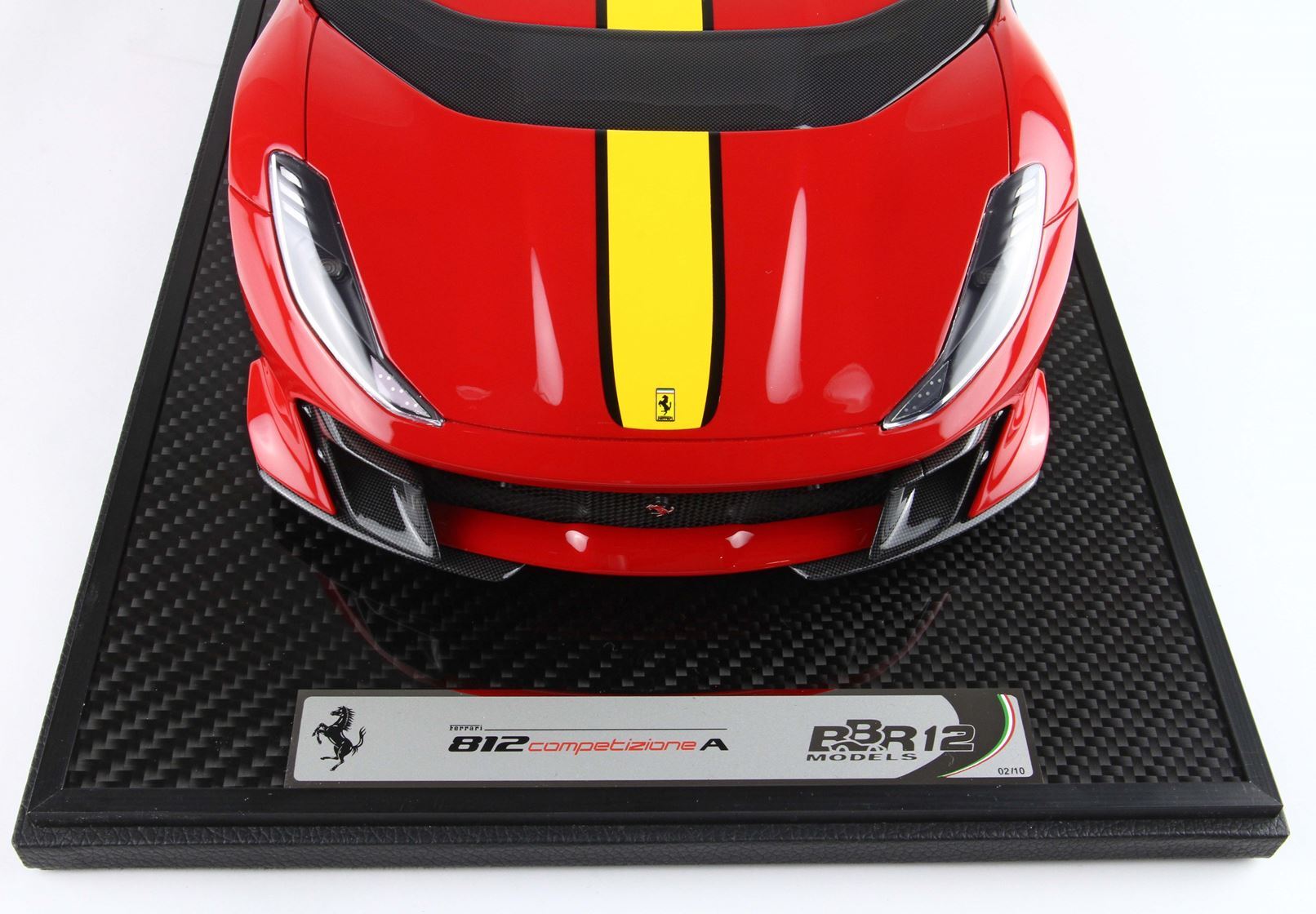 FERRARI 812 COMPETIZIONE A ROSSO CORSA 322 - Vroomi