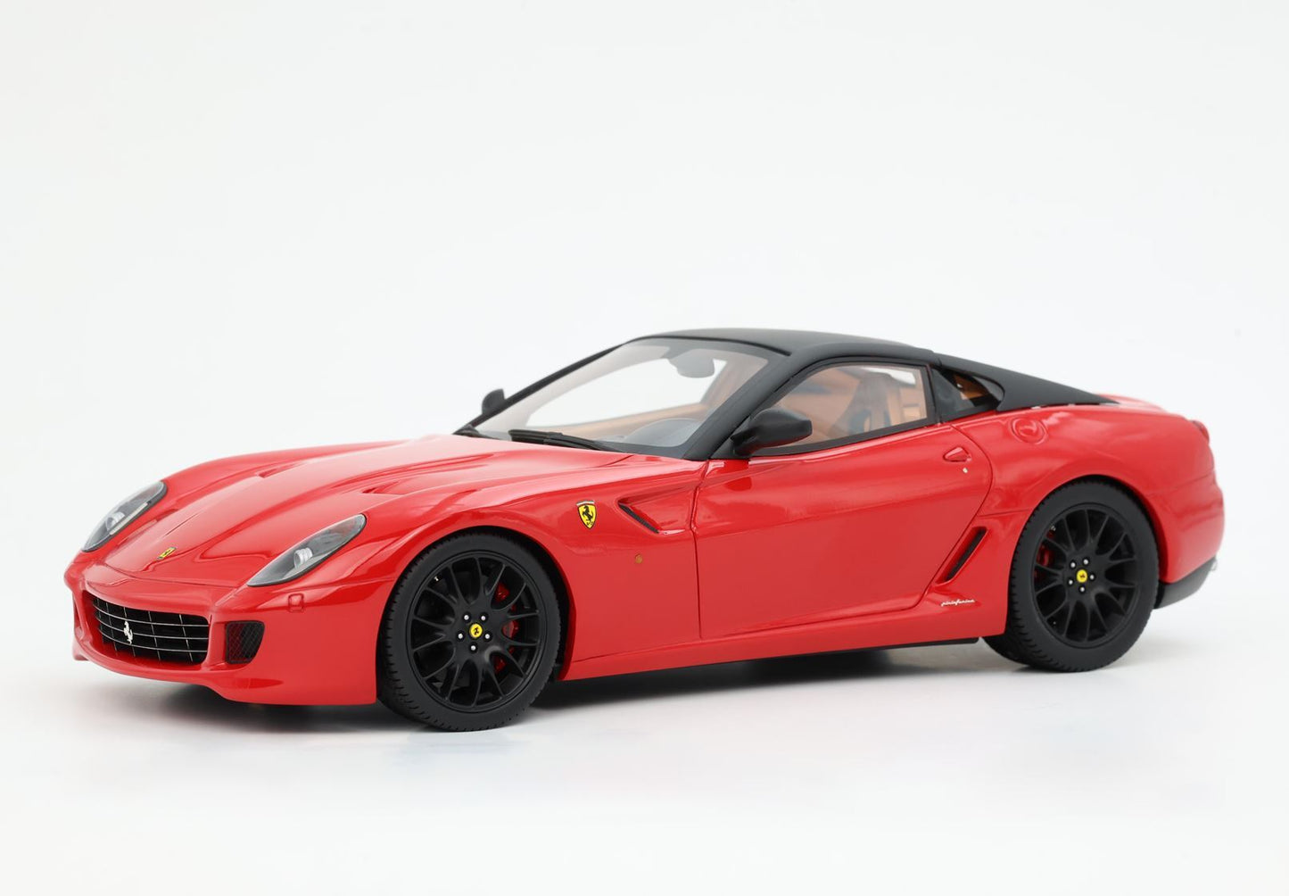 FERRARI 599 GTB FIORANO 2006 CAMBIO AUTOMATICO - MADE IN ITALY ROSSO CORSA - CERCHI E TETTO NERO - Vroomi