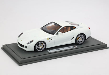 FERRARI 599 GTB FIORANO 2006 CAMBIO AUTOMATICO - MADE IN ITALY BIANCO AVUS INTERNI COLOR CUOIO - Vroomi