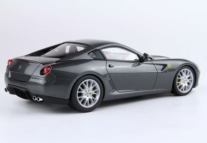 FERRARI 599 GTB FIORANO 2006 CAMBIO MANUALE- MADE IN ITALY GRIGIO SILVERSTONE - Vroomi