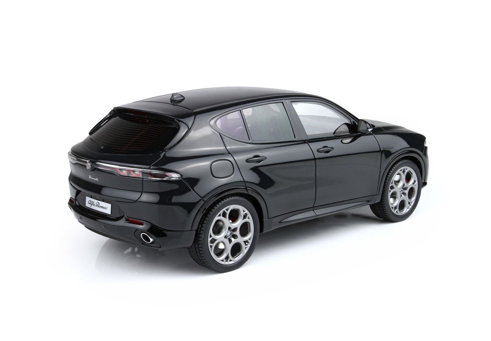 ALFA ROMEO TONALE VELOCE PLUG-IN HYBRID NERO ALFA - Vroomi
