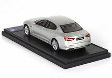 MASERATI QUATTROPORTE MY17 GRANLUSSO CHAMPAGNE - Vroomi