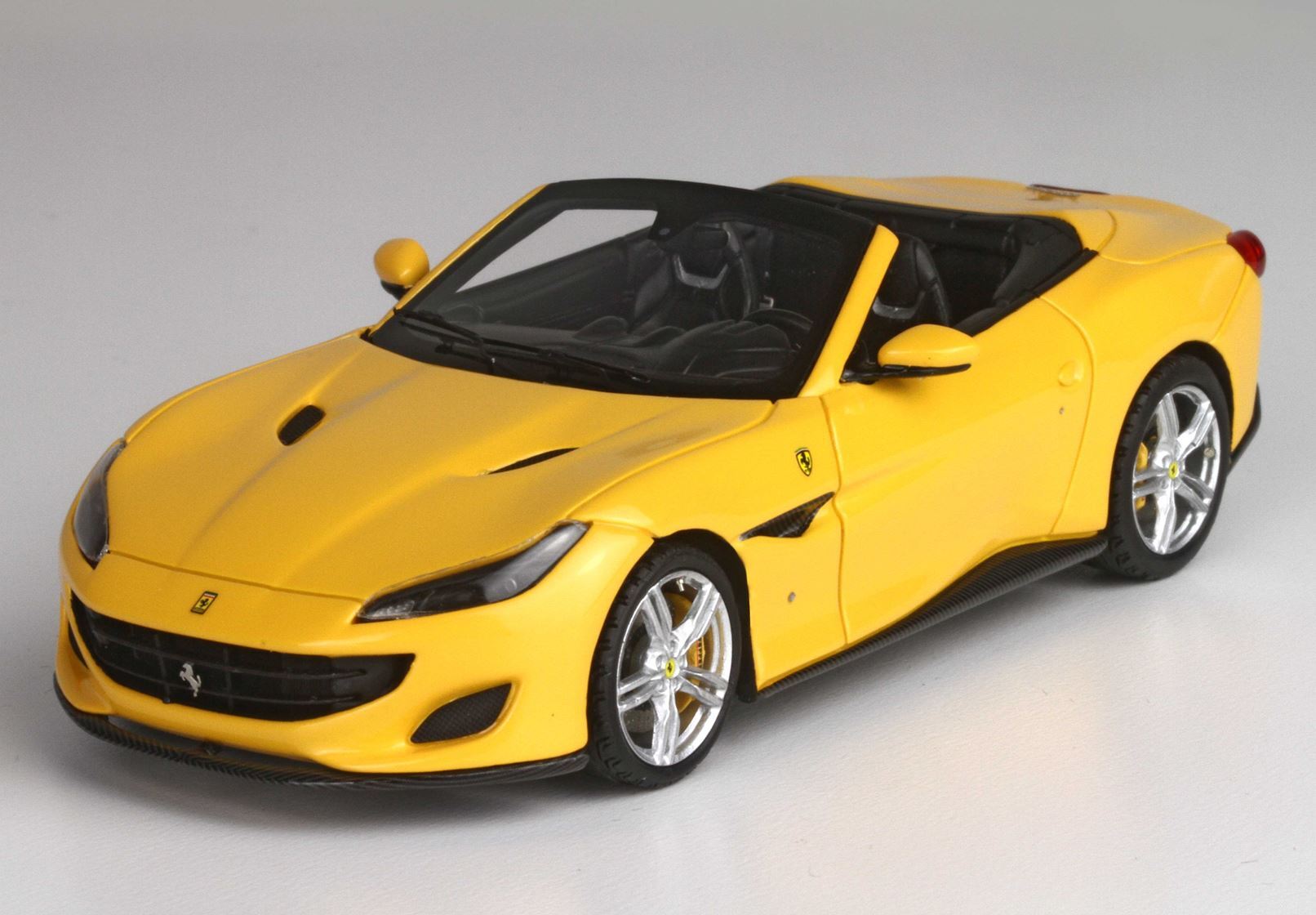 FERRARI PORTOFINO SPIDER VERSION GIALLO MODENA 4305 - Vroomi