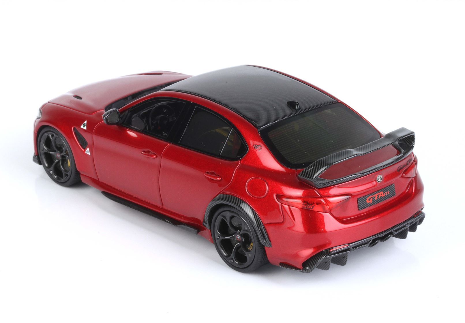 ALFA ROMEO GIULIA GTAM ROSSO GTA - CINTURE GIALLE - Vroomi