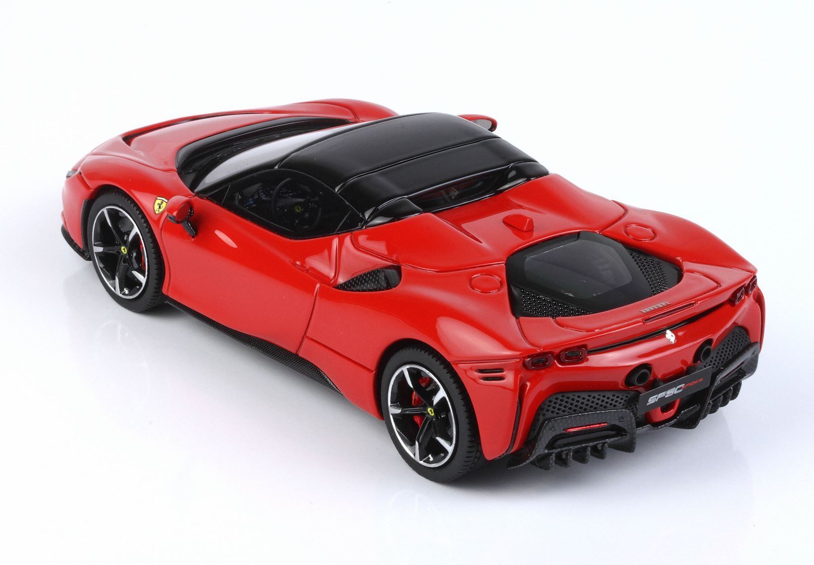FERRARI SF90 SPIDER - CLOSED ROOF ROSSO CORSA 322 - Vroomi