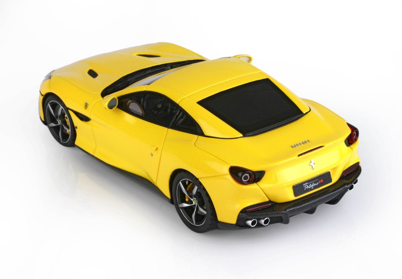 FERRARI PORTOFINO M SPIDER TETTO CHIUSO GIALLO MODENA - Vroomi