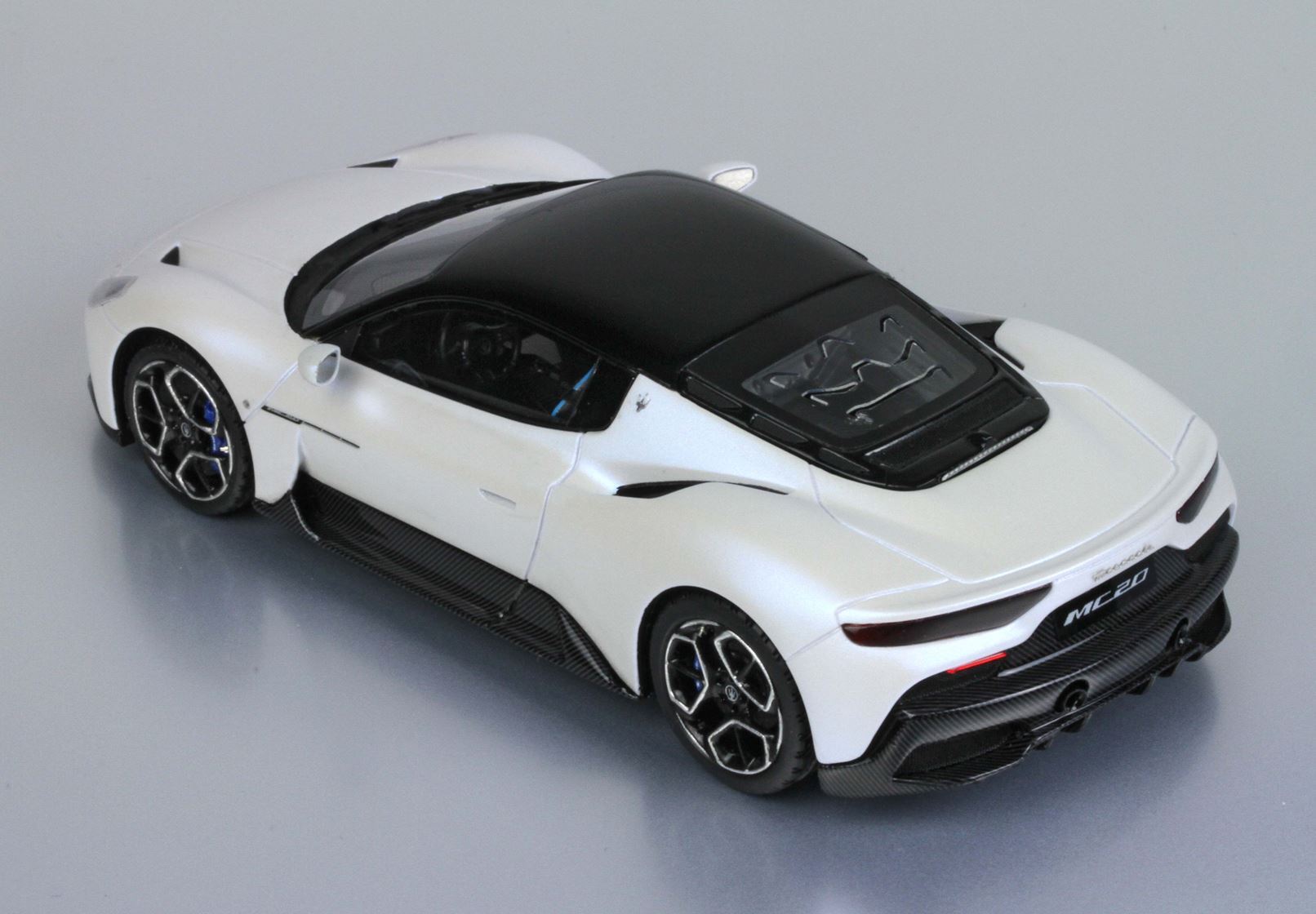 MASERATI MC20 2020 BIANCO AUDACE - Vroomi