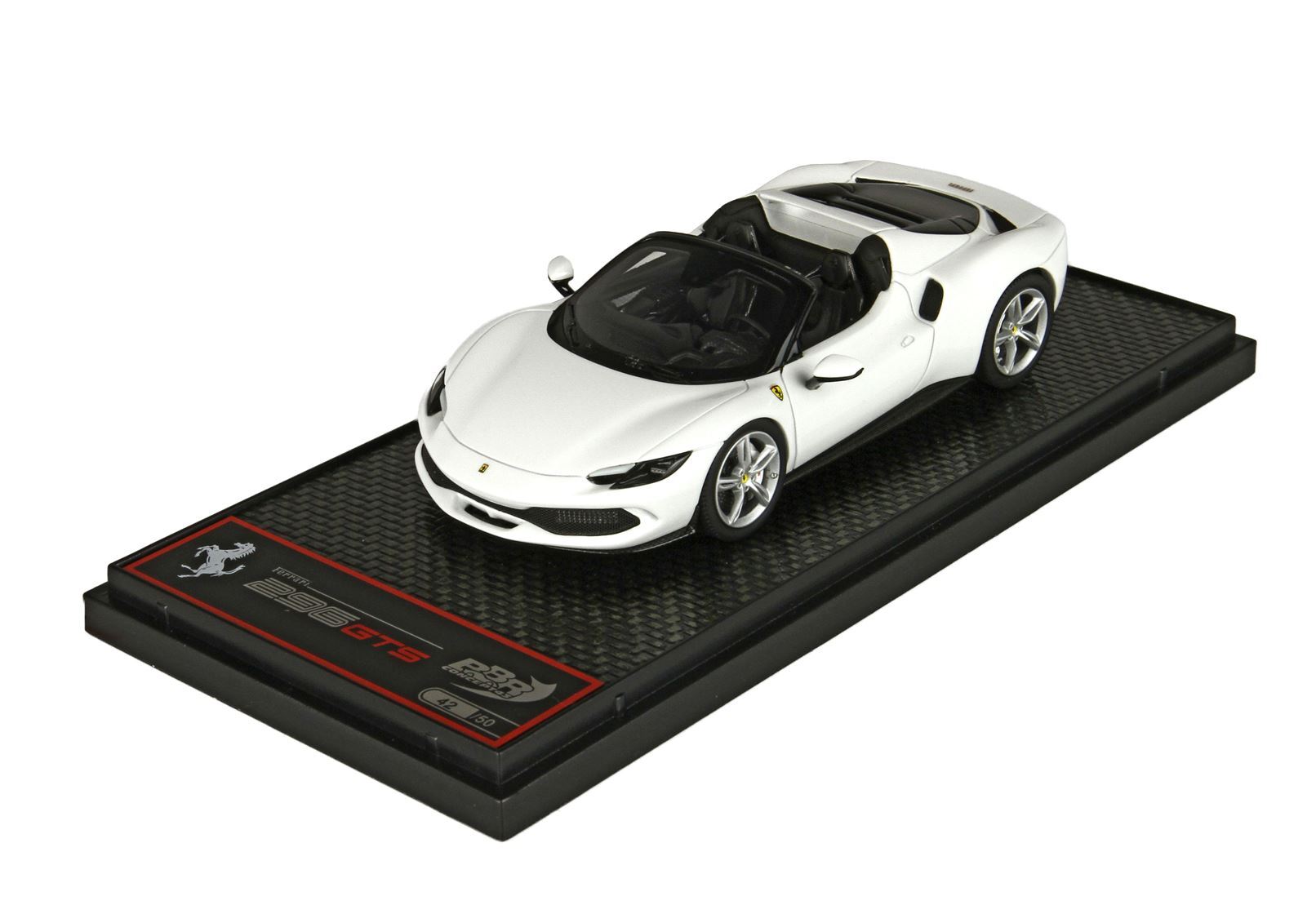 FERRARI 296 GTS BIANCO CERVINO - Vroomi