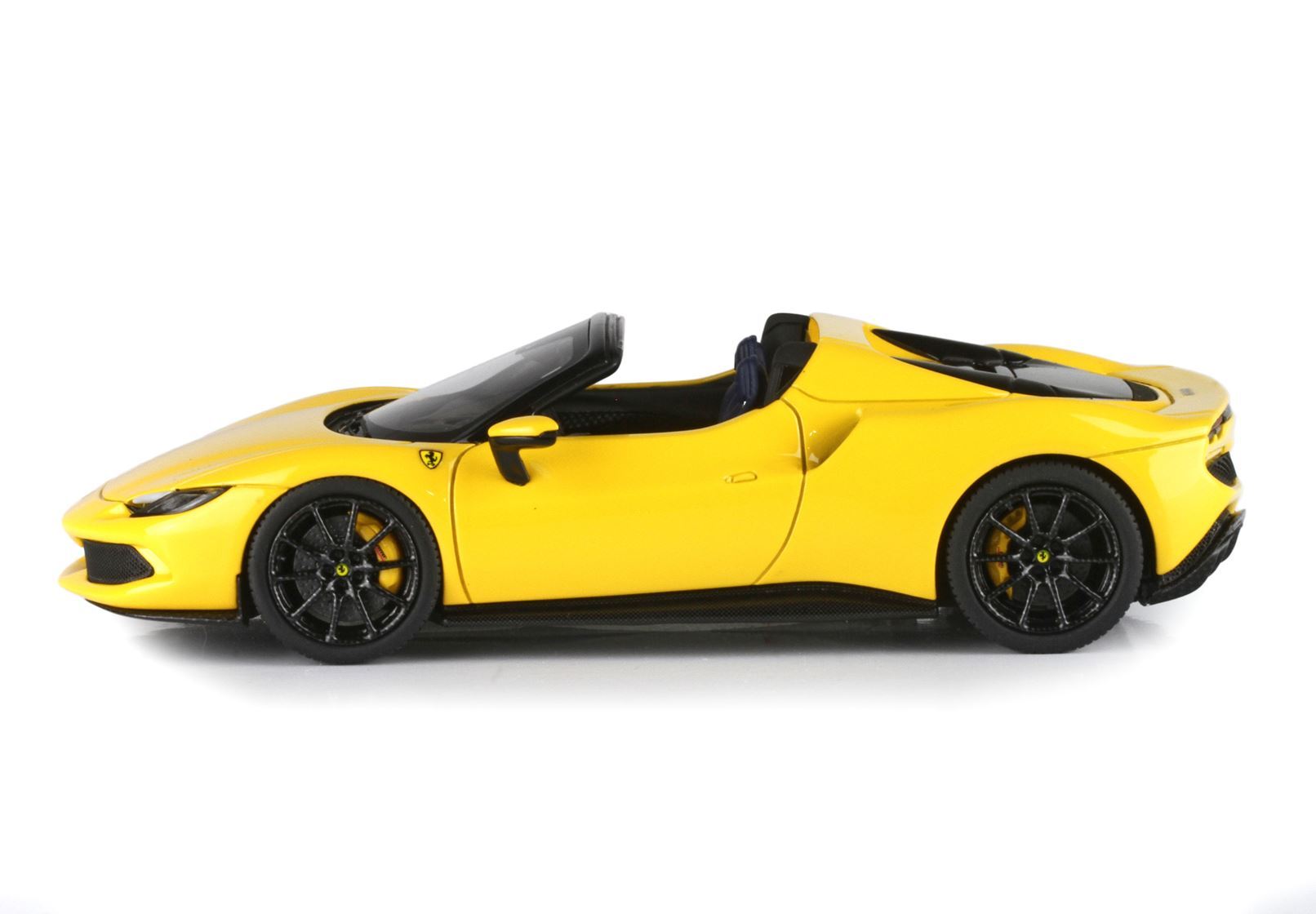 FERRARI 296 GTS GIALLO MODENA - Vroomi