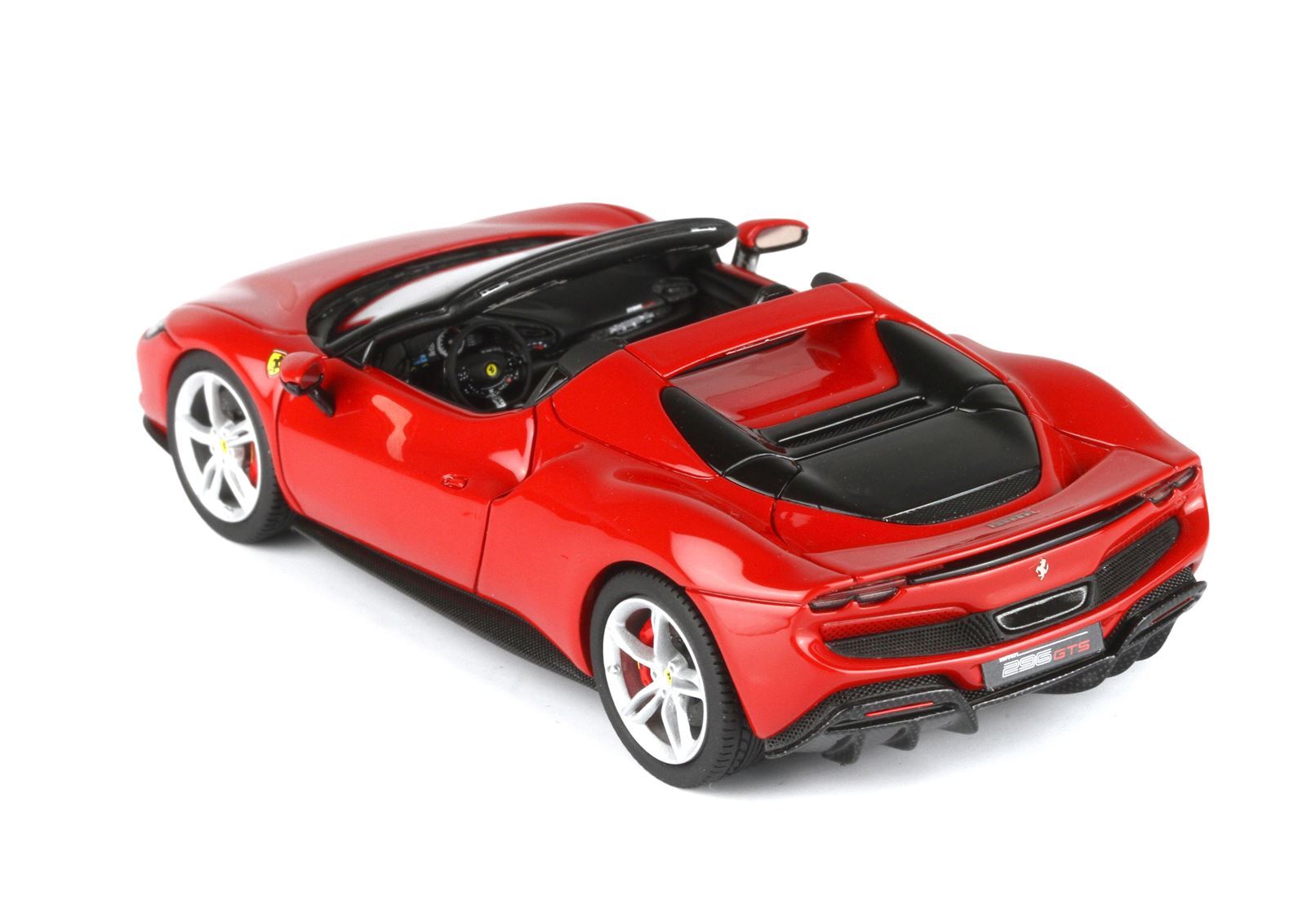 FERRARI 296 GTS ROSSO CORSA 322 - Vroomi