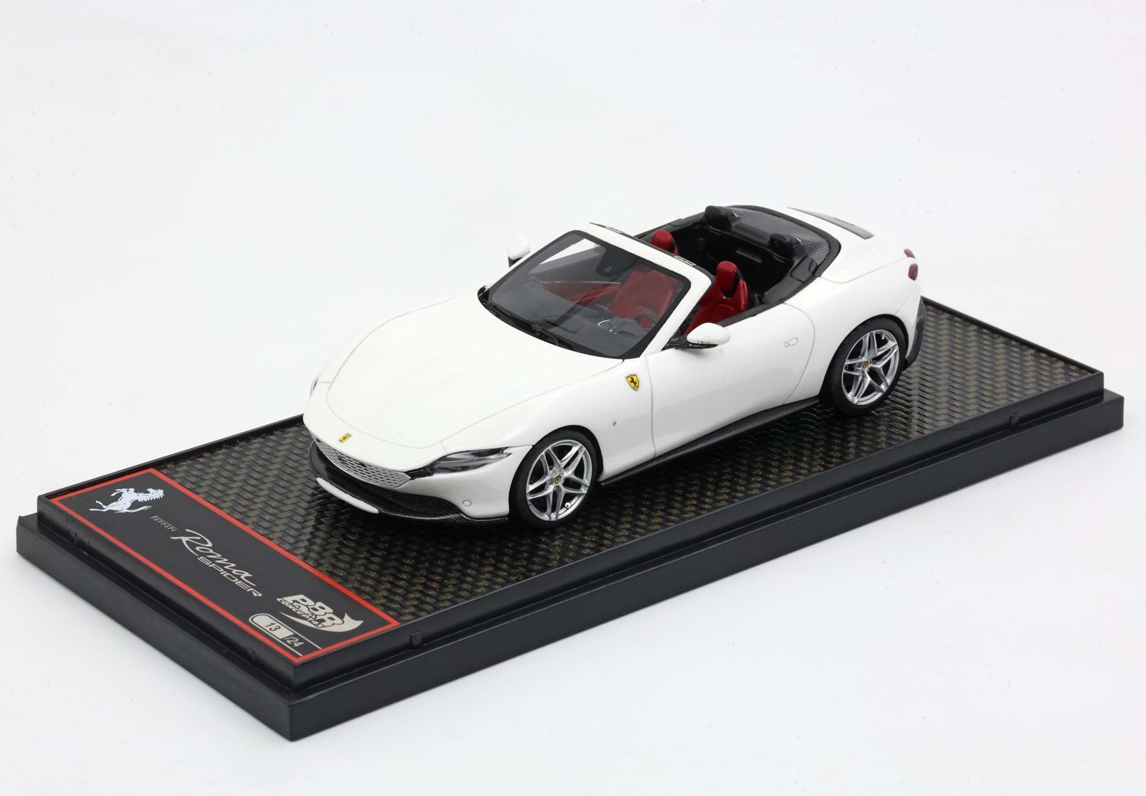 FERRARI ROMA SPIDER BIANCO CERVINO - Vroomi