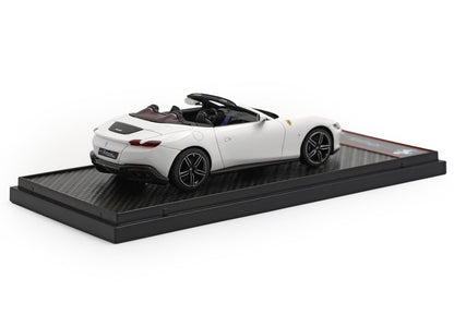 FERRARI ROMA SPIDER BIANCO CERVINO - CERCHI NERO LUCIDO - Vroomi