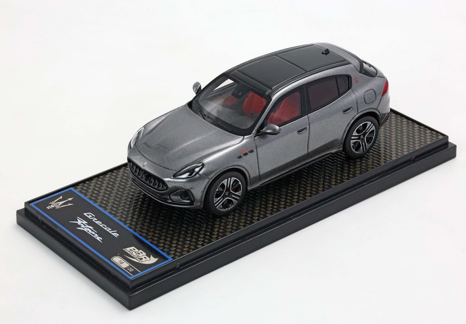 MASERATI GRECALE FOLGORE 2022 GRIGIO LAVA - Vroomi