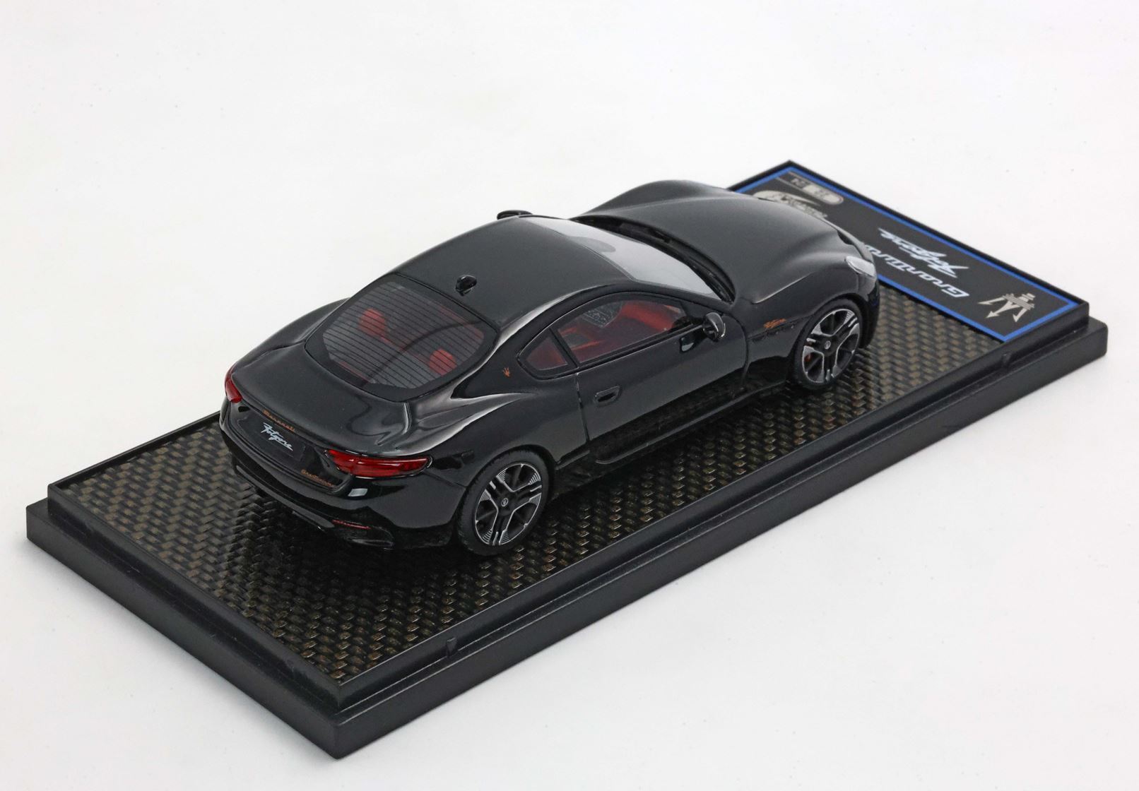 MASERATI GRANTURISMO FOLGORE 2023 NERO ASSOLUTO - Vroomi
