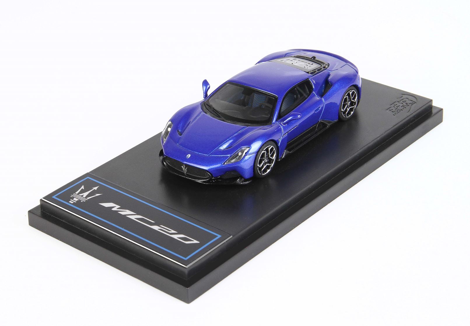MASERATI MC20 BLU INFINITO - Vroomi