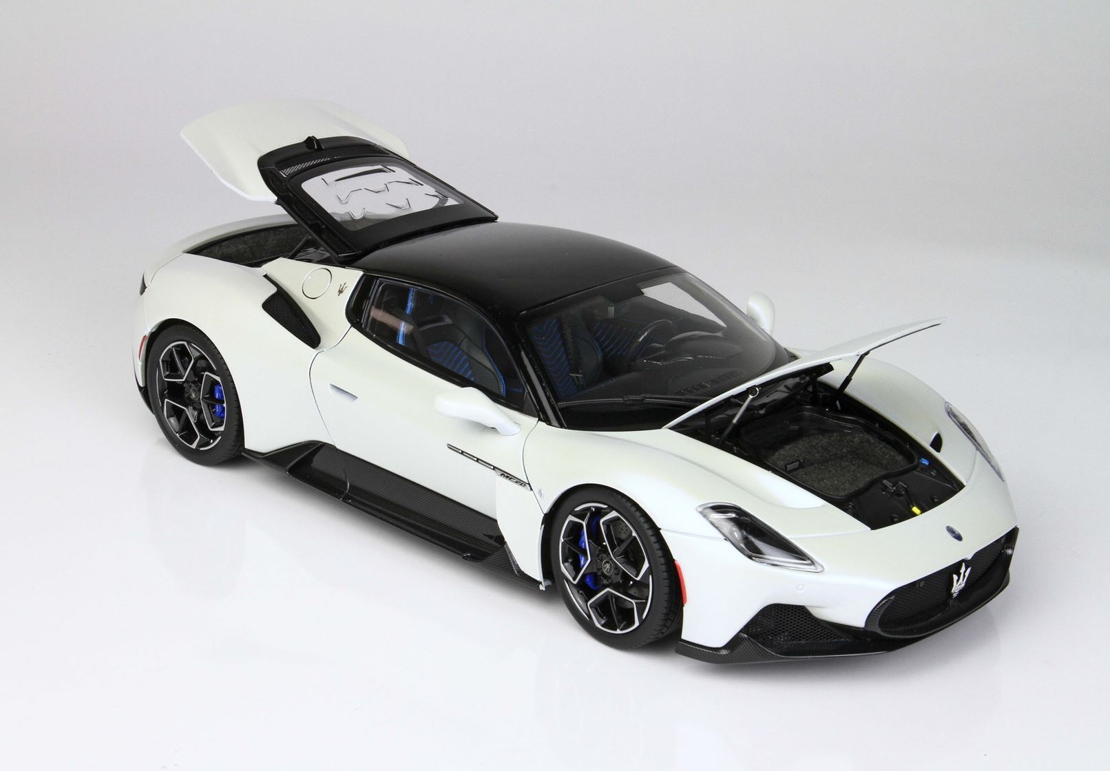 MASERATI MC20 DIECAST FULL OPEN BIANCO AUDACE TETTO NERO - Vroomi