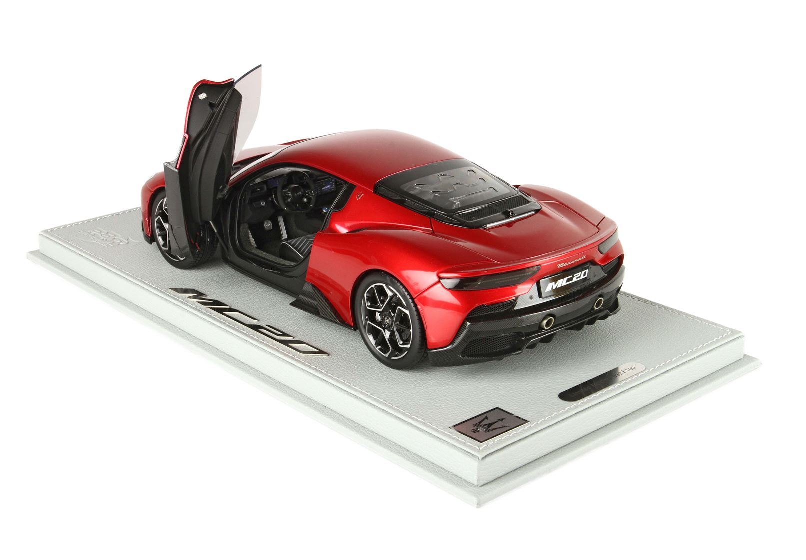 MASERATI MC20 DIECAST FULL OPEN ROSSO VINCENTE METALLIZATO - VETRINA INCLUSA - Vroomi