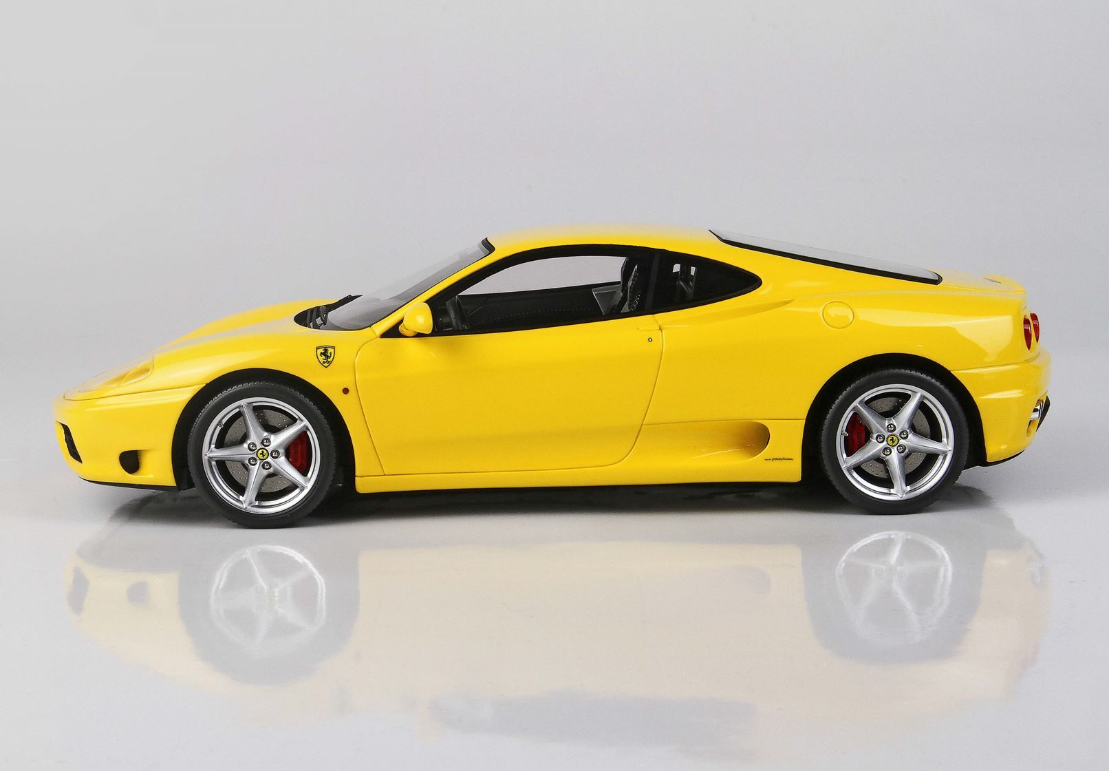 FERRARI 360 MODENA 1999 GIALLO MODENA CAMBIO F1 - Vroomi