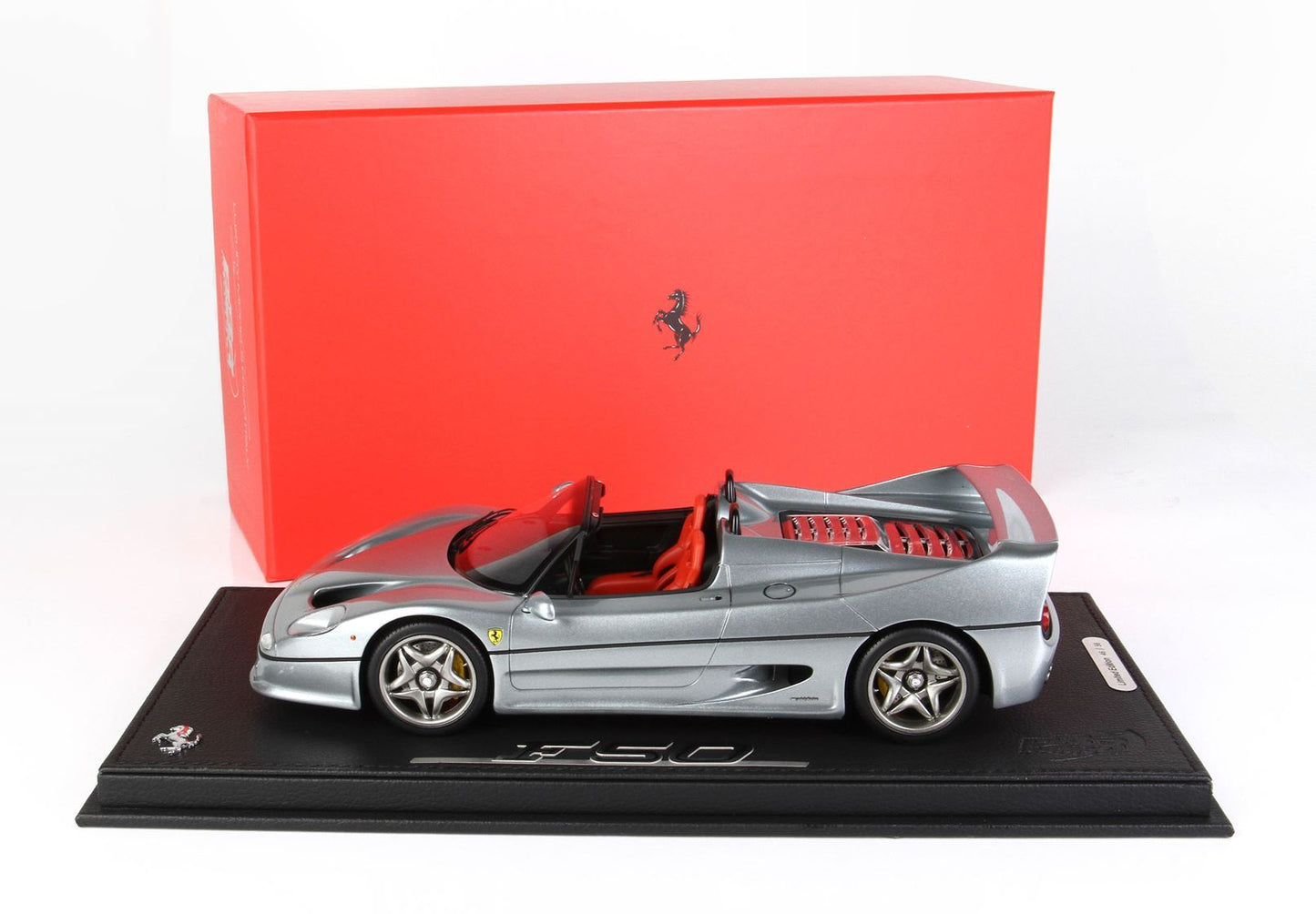 FERRARI F50 COUPE 1995 SPIDER VERSION GRIGIO TITANIO 740 - Vroomi