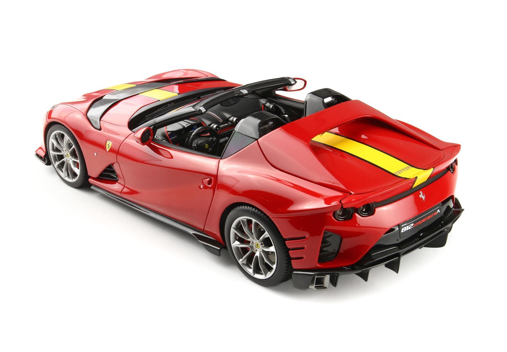 FERRARI 812 COMPETIZIONE A ROSSO CORSA 322 - Vroomi
