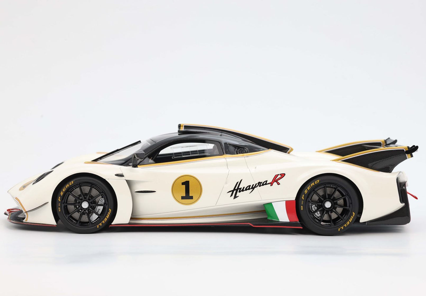 PAGANI HUAYRA R BIANCO BENNY E TETTO CARBONIO LUCIDO - Vroomi