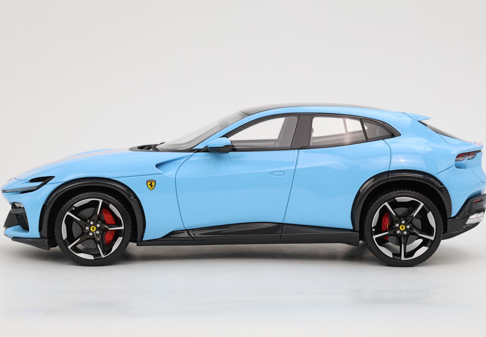 FERRARI PUROSANGUE BASE CARBONIO AZZURRO LA PLATA - Vroomi