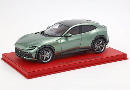 FERRARI PUROSANGUE AUTO PERSONALE PIERO LARDI FERRARI VERDE DORA - TETTO CARBONIO - BASE ROSSA IN PELLE - Vroomi