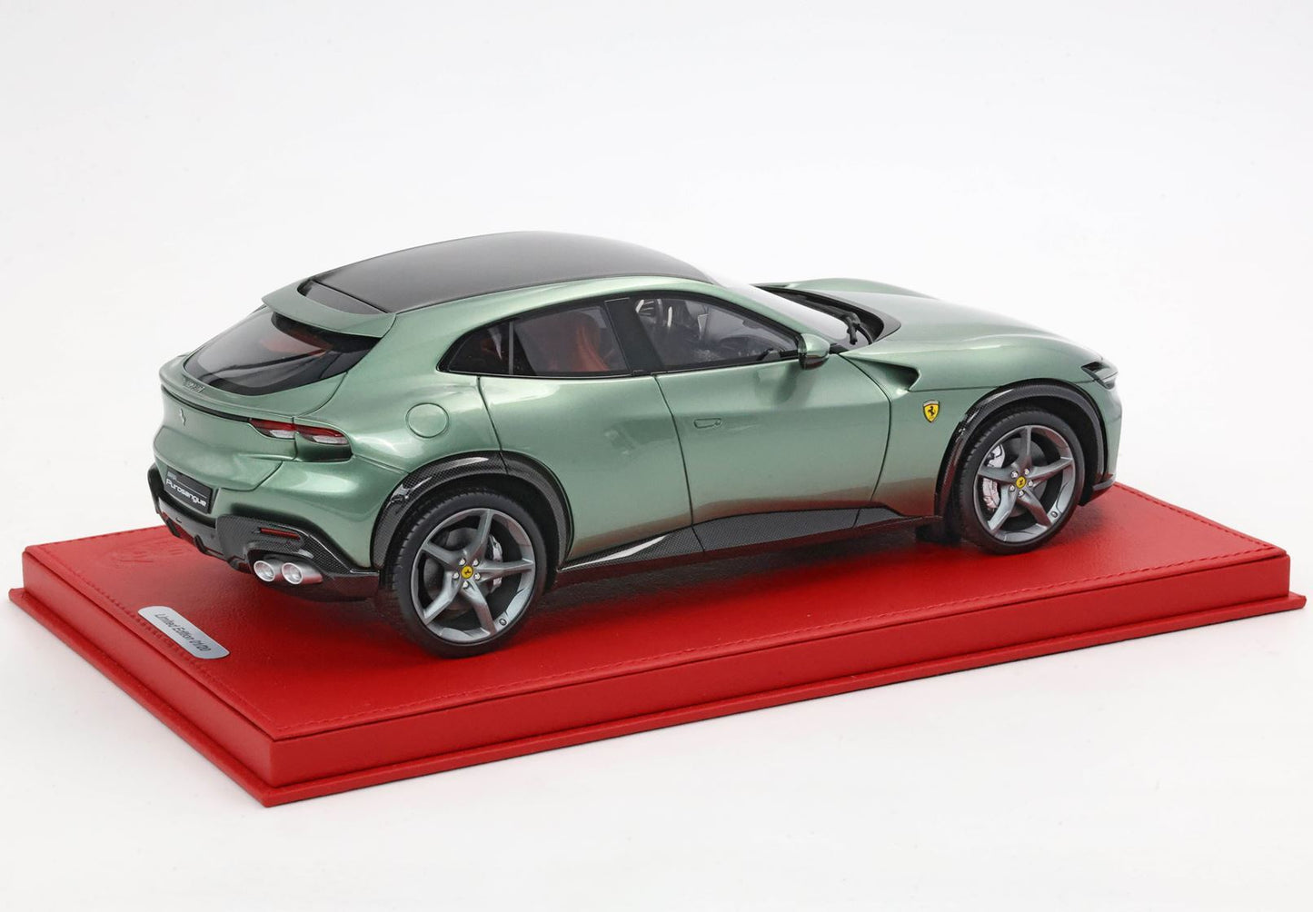 FERRARI PUROSANGUE AUTO PERSONALE PIERO LARDI FERRARI VERDE DORA - TETTO CARBONIO - BASE ROSSA IN PELLE - Vroomi