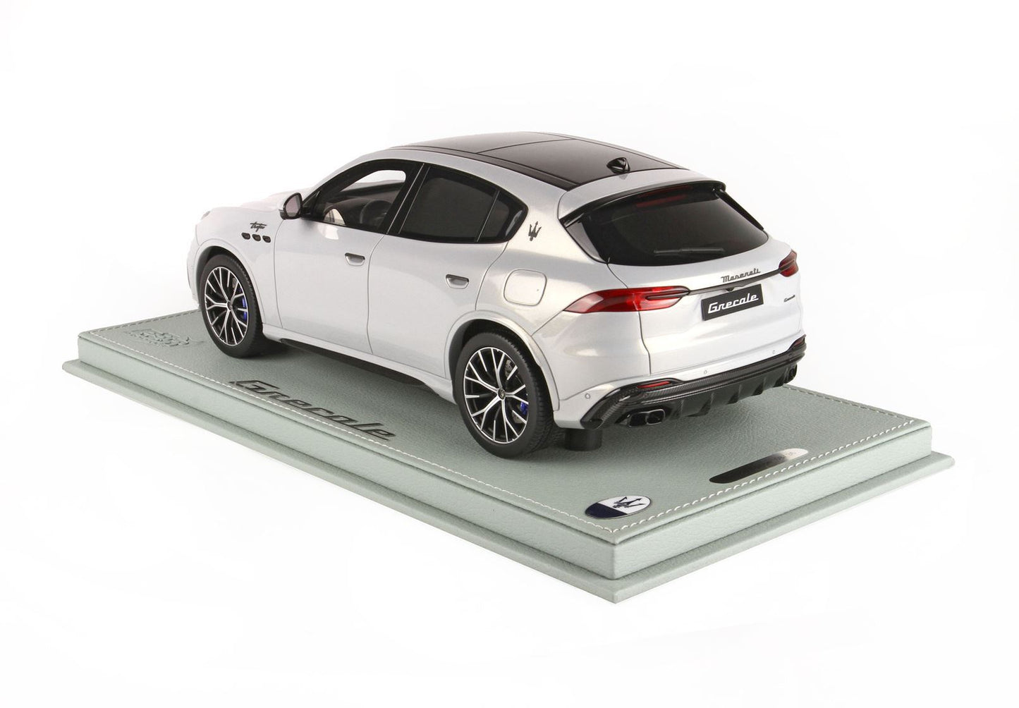 MASERATI GRECALE TROFEO 2022 GREYISH BLUE - Vroomi