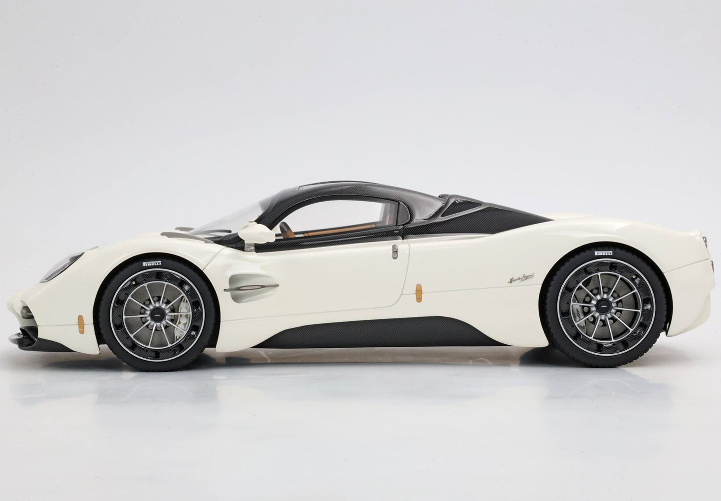 PAGANI UTOPIA BODY E FRENI BIANCO PERLA - Vroomi