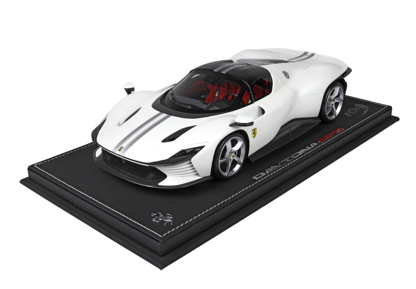 FERRARI DAYTONA SP3 ICONA SERIES TETTO CHIUSO - BIANCO ITALIA OPACO - Vroomi