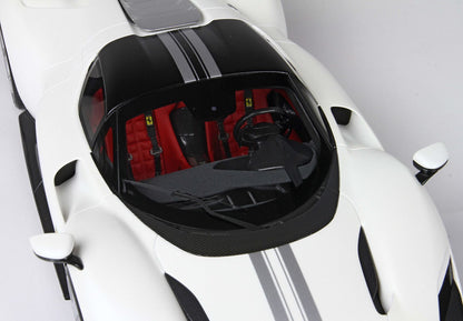FERRARI DAYTONA SP3 ICONA SERIES TETTO CHIUSO - BIANCO ITALIA OPACO - Vroomi