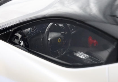 FERRARI SF90 XX STRADALE ONDA MARINA CON TETTO NERO - Vroomi