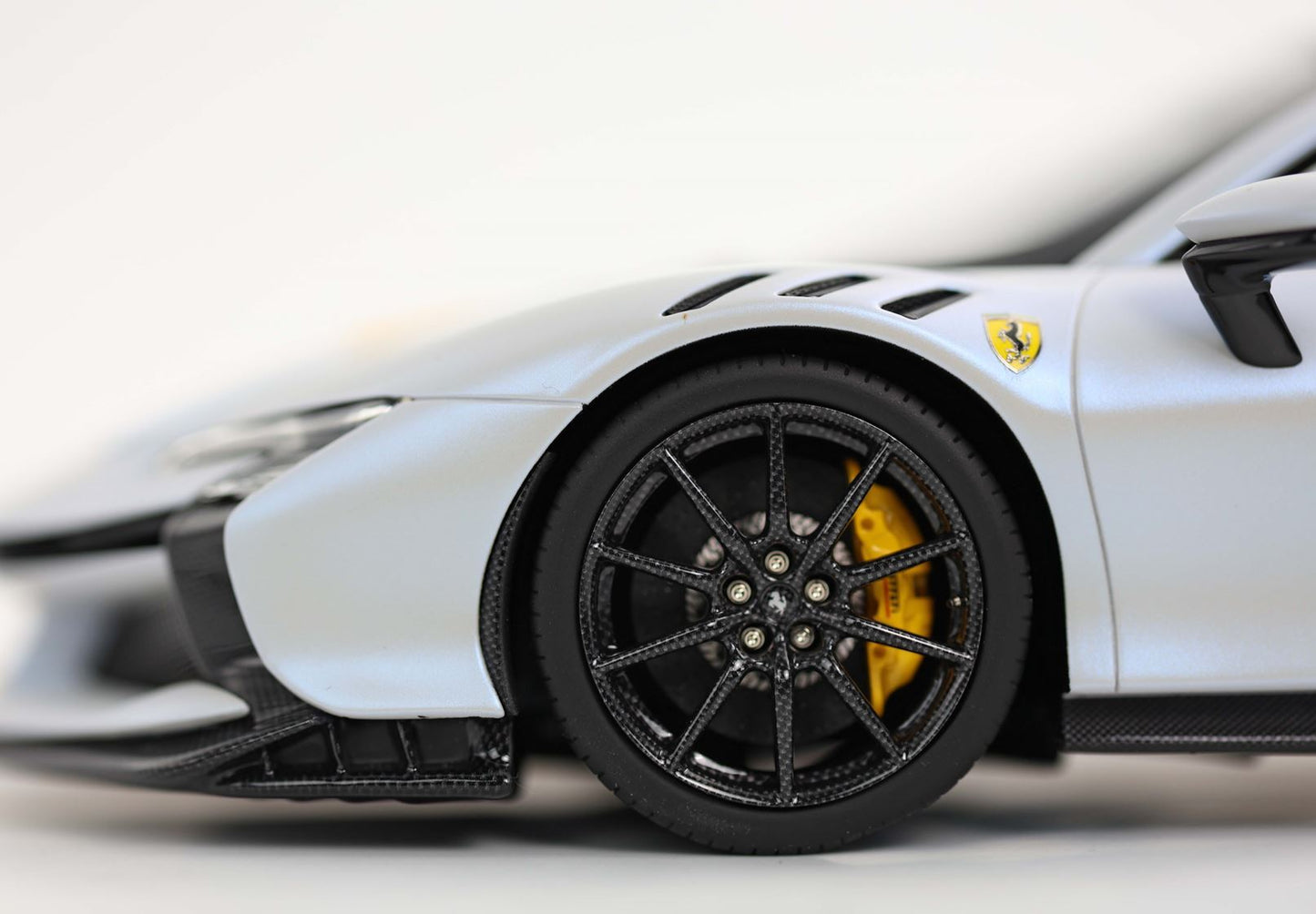 FERRARI SF90 XX STRADALE ONDA MARINA - Vroomi