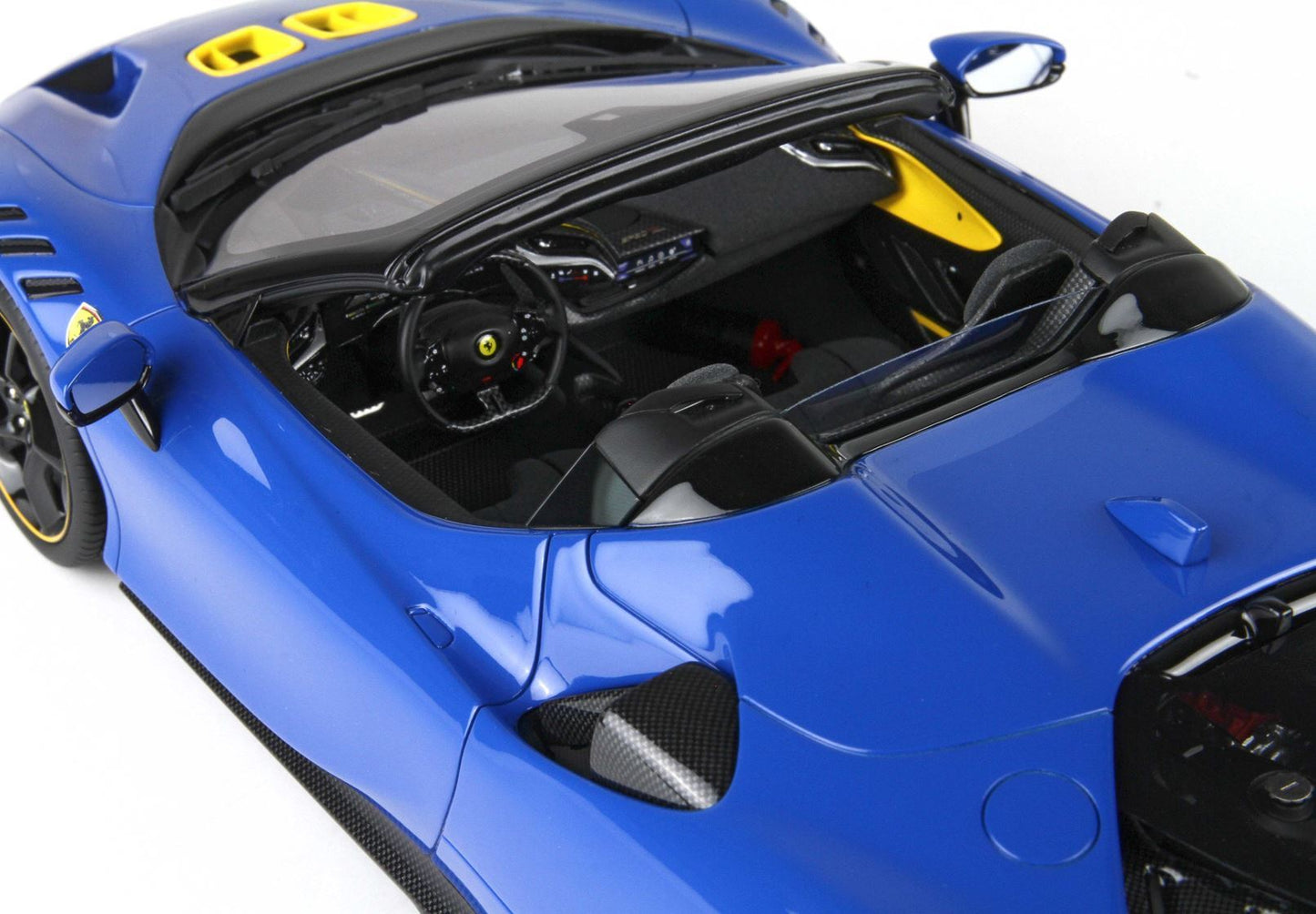 FERRARI SF90 XX SPIDER AZZURRO DINO E GIALLO - Vroomi