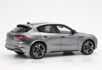 MASERATI GRECALE FOLGORE 2022 GRIGIO LAVA - Vroomi