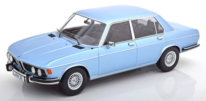 BMW 3.0S E3 2.SERIES LIGHT BLUE METALLIC 1971