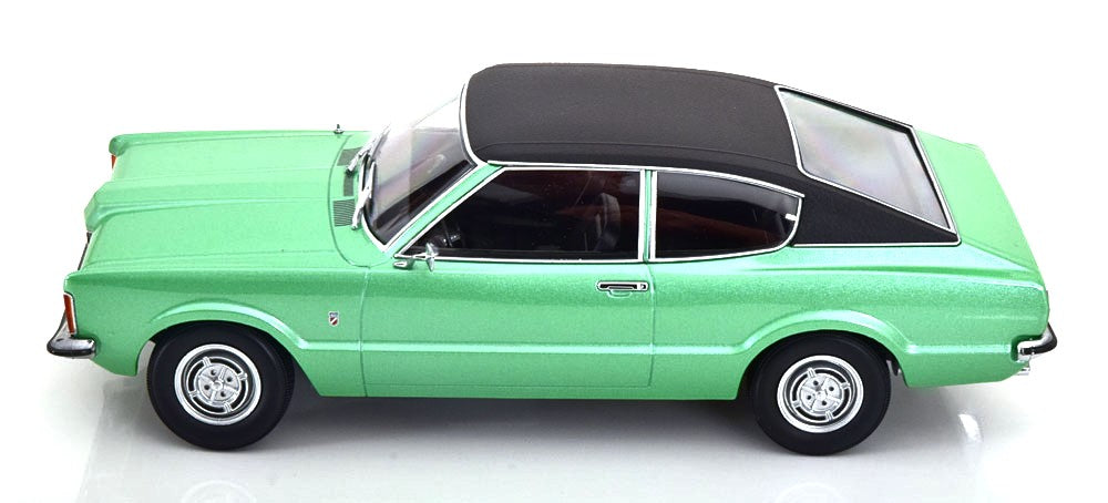 FORD TAUNUS GT COUPE GREEN METALLIC WITH BLACK VINYL ROOF SQUARED HEADLIGHTS 1971