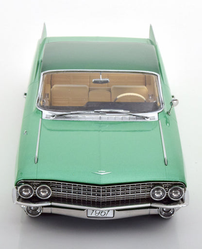 CADILLAC SERIES 62 COUPE DEVILLE 1961 LIGHT GREEN METALLIC &amp; GREEN METALLIC