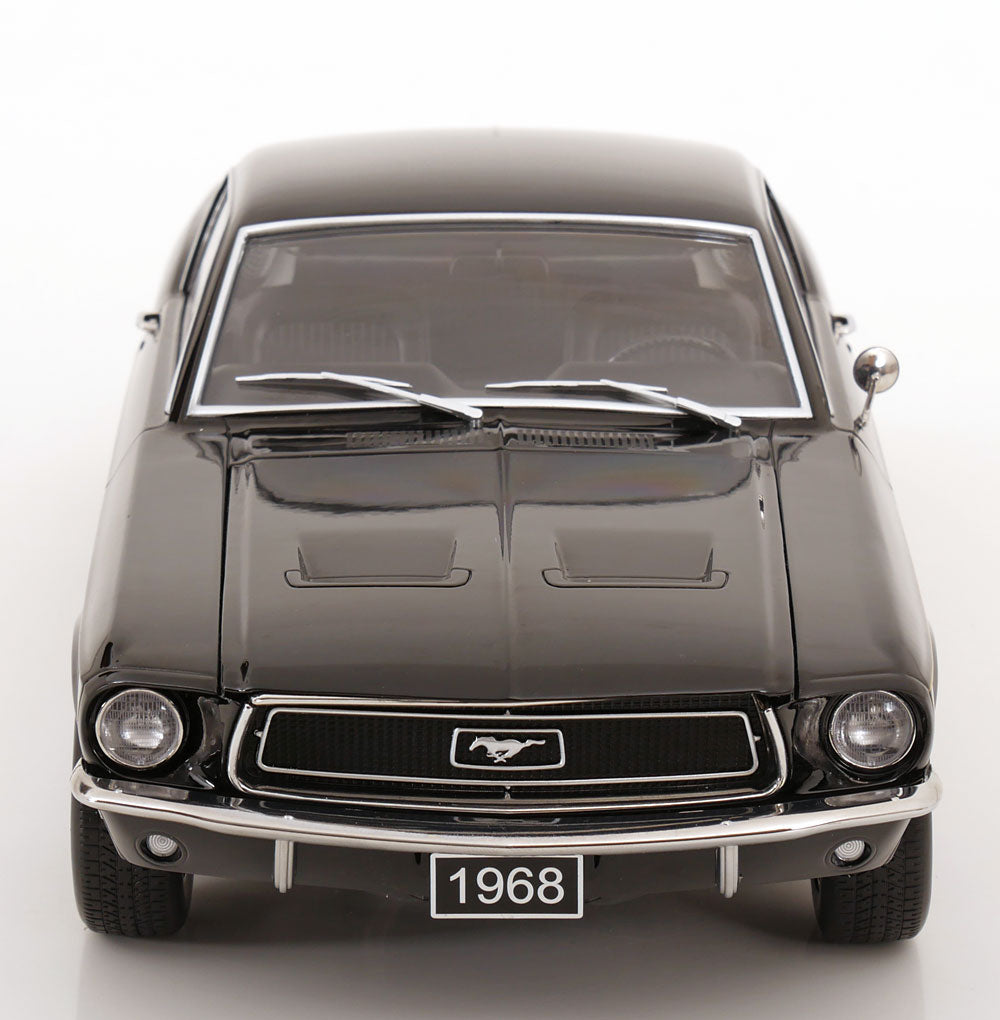 FORD MUSTANG GT FASTBACK BLACK 1968