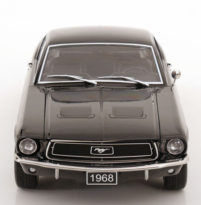 FORD MUSTANG GT FASTBACK BLACK 1968
